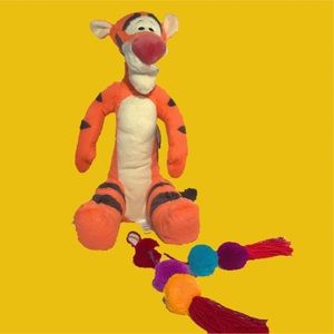Disney Tigger medium plush toy